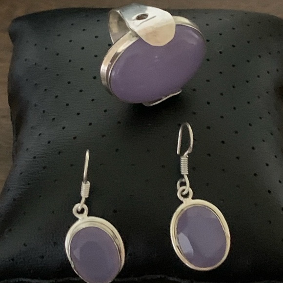 925 STERLING SILVER PURPLE JADE STONE RING &. EARRINGS SET